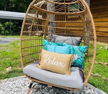 Murphy Villa | Almost Heaven Mountain Cabin