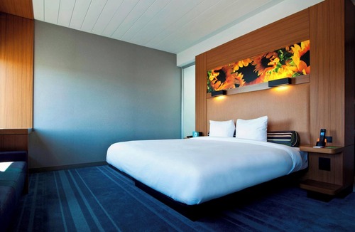 Ashburn Hotel | Aloft by Marriott Dulles Airport North