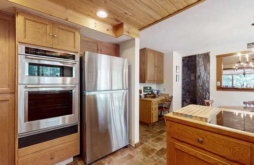 Black Butte Ranch House | Alpine haven with pool, private hot tub, & wood fireplace