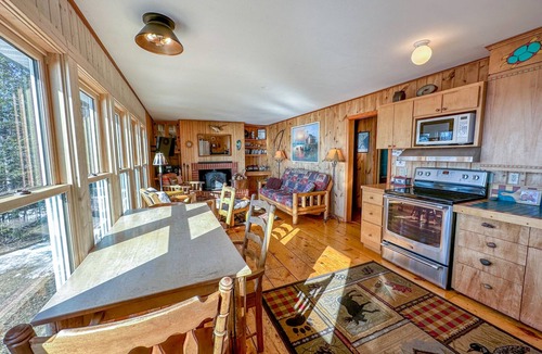 Grand Marais Cabin | Amazing Grace Cabin - Lake Superior - Grand Marais, MN - Cascade Vacation Rental