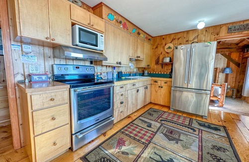 Grand Marais Cabin | Amazing Grace Cabin - Lake Superior - Grand Marais, MN - Cascade Vacation Rental
