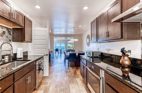 Oceanside House | Amazing ocean view escape with seven bedrooms scenic patios and modern interior