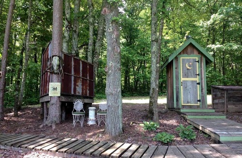 Grandview Cabin | Amazing Tiny House Rental for Unique Romantic Getaways in Tennessee