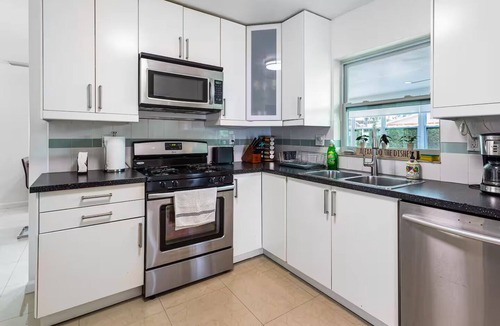 Ludlam House | Amazon Heated Pool Perfect House