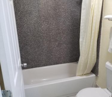 West Orange Hotel | Ameristay Inn & Suites
