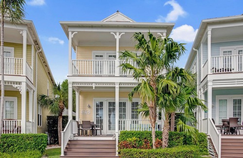 Islamorada House | Anglers Reef Islamorada Oceanfront 3BR Pool Front Home Private Beach & Boat Dock