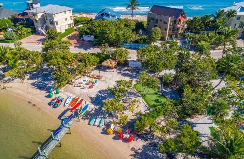 Stuart Villa | Art on the Beach