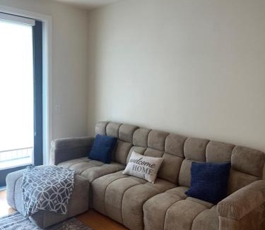 Washington Ave./ Memorial Park Apartment | Arthouse