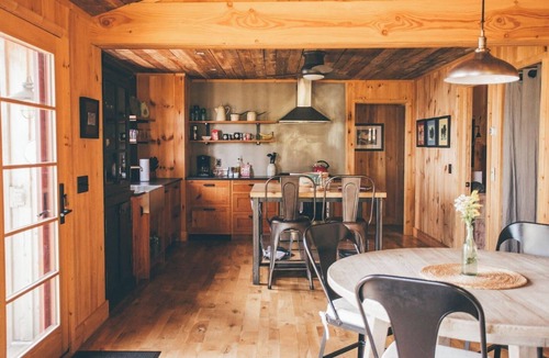 Lutsen Cabin | Artisan-crafted Magic on Lake Superior