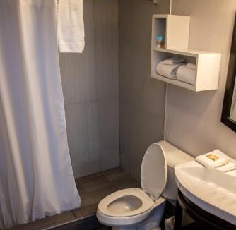 Indialantic Hotel | Atlantic Inn