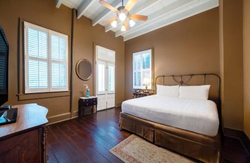 French Quarter Hotel | Audubon Cottages