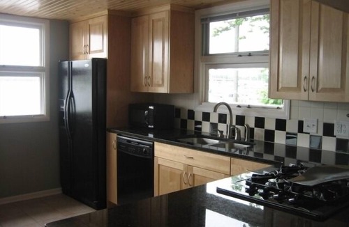 Macatawa Cottage | AVAILABILITY~ ONLY 5 MINUTE WALK TO GORGEOUS LAKE MICHIGAN BEACH!