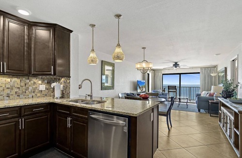 Cocoa Beach Apartment | Awesome Ocean Front Condo in Cocoa Beach