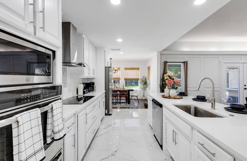 North Richland Hills House | Backyard Oasis: Pool, Hot Tub, Giant Chess & Golf