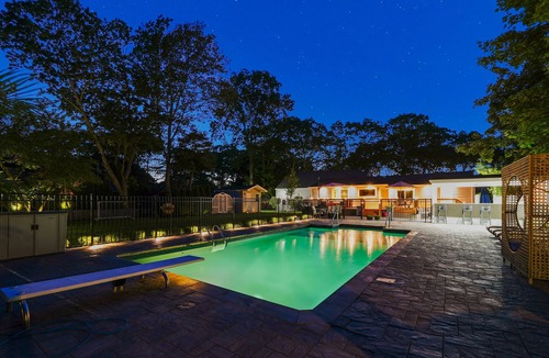 Shirley House | Backyard oasis.