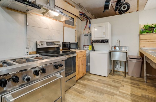 Barbeau Apartment | Barbeau Studio w/St Mary’s River Views!