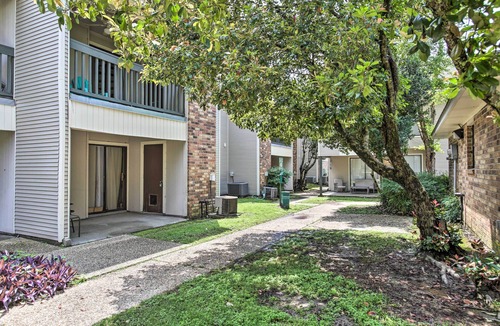Highlands - Perkins Condo | Baton Rouge Condo < 3 Mi to Tiger Stadium!