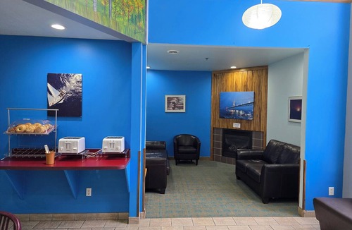 Tawas City Hotel | Bay Inn
