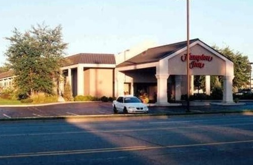 Michigan City Hotel | Baymont by Wyndham Michigan City