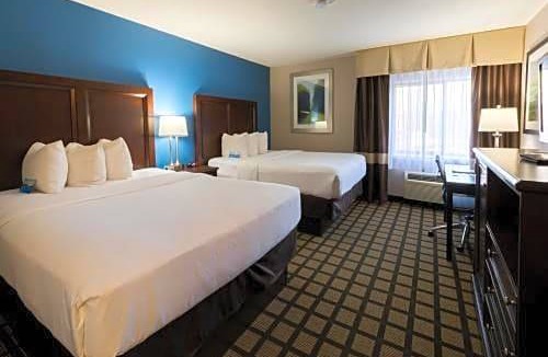 Romulus Hotel | Baymont by Wyndham Detroit Airport/Romulus