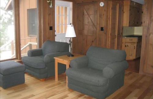 St Germain House | Bayview Resort Sunset Lookout Cabin 6