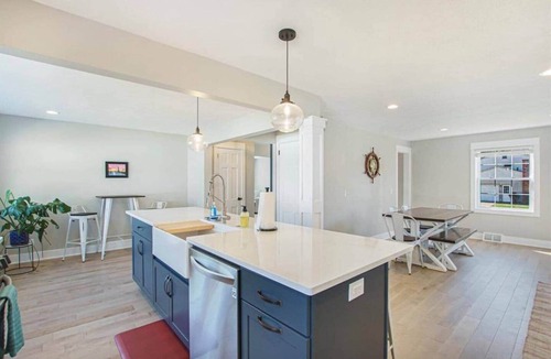 Beachwood-Bluffton House | Beach Barn Bungalow 5 min Walk to Beach