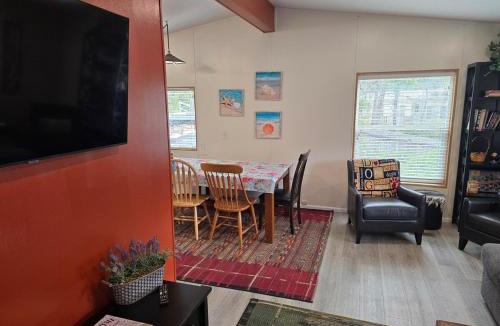 Florence House | Beach Bum Cabin