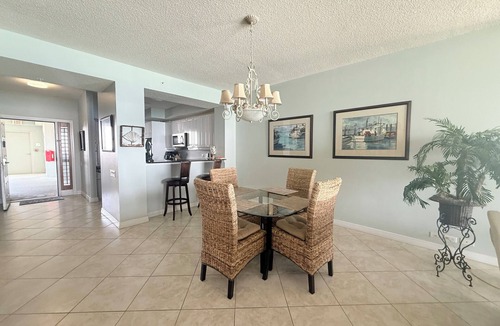 Navarre Beach Condo | Beach Colony West 9B - FREE BEACH SETUP March-October!