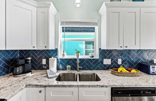 Port Bolivar House | Beachfront 10BR Escape | 2 Homes, Decks & Game Room