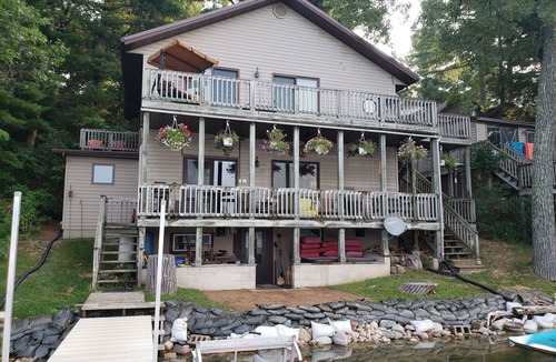 Wautoma House | Beachfront, kid friendly. June 20th to 27th & Aug 22nd to 29th. Weekly rentals.