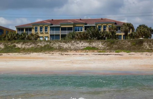 Flagler Beach Condo | Beachfront Paradise! Dog friendly 3 bedroom condo!