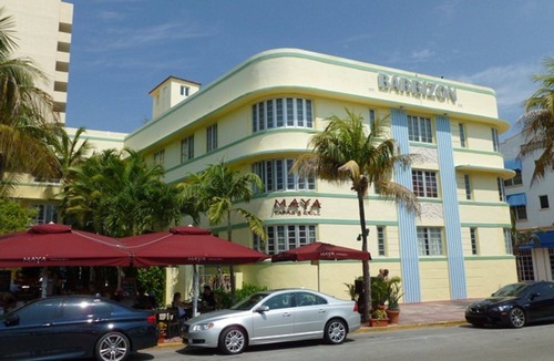 South Pointe Apartment | Beachfront Studio On Ocean Drive in South Beach-