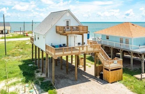 San Luis House | Beachpointe - Right by Beach, Sea & Sand Views For Miles!