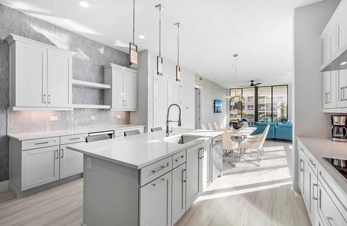 Melbourne Beach Condo | Beachside Breeze | NEW Beachfront Condo w Ocean Views, Balcony & Premium Decor