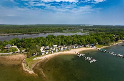 Cedarville House | Beachside Cabin w/Views on Les Cheneaux Islands