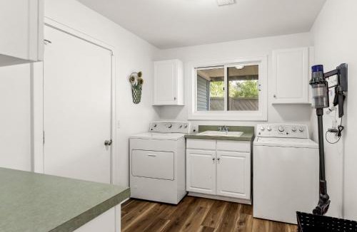 Ferrysburg House | Beachside Getaway private Lake Michigan Beach Frontage