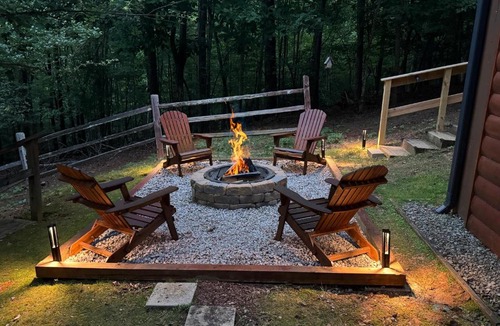 Ellijay House | Bear Necessity Luxury Cabin with Hot Tub, Theater & Arcade
