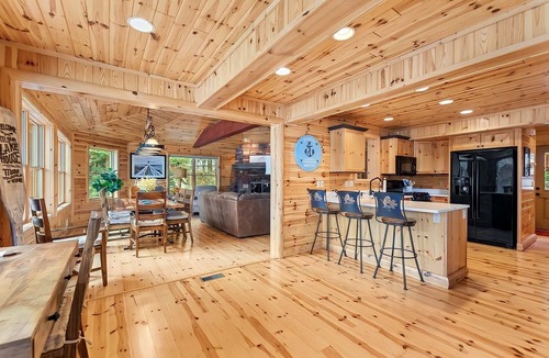 Gaylord Cabin | Bear’s Den Lakefront Cabin with Hot Tub and Views