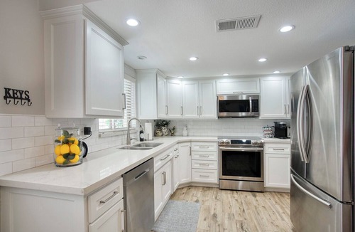Central Commons Condo | Beautiful 2 bedroom condo, GREAT LOCATION!