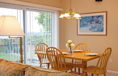 Bellaire Apartment | Beautiful 2 bedroom unit at resort, sleeps 6