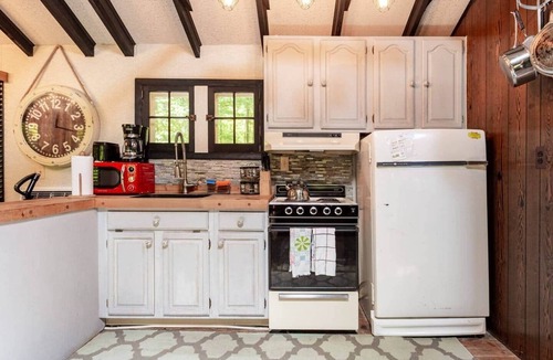 Smallwood House | Beautiful Catskills Cabin! Private Lake Community!