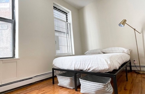 Bloomingdale Apartment | Beautiful Central Park Studio