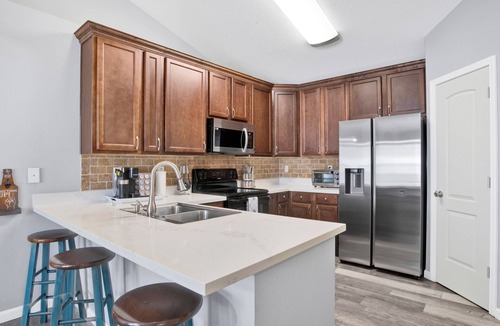 Southeast Pensacola House | Beautiful Home-Game Room-Minutes to Downtown