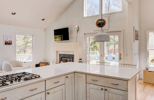 Noyack House | Beautiful, new design with tons of natural light, heated pool, and great.