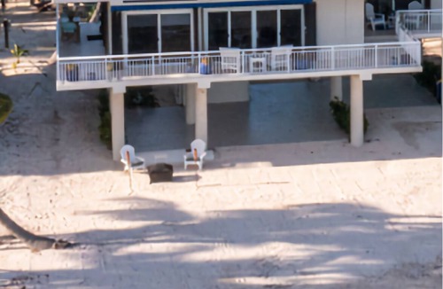 Islamorada Villa | Beautiful ocean front private beach 2-bedroom house gorgeous views Isla morada