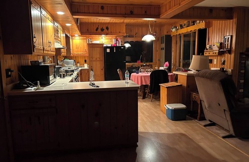 St Germain Cabin | Beautiful one acre 3 bedroom Private boat and snowmobile launch