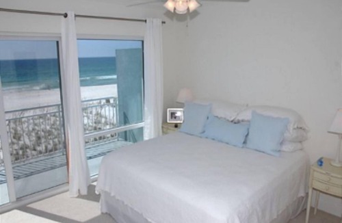 White Sands First House | Beautiful Pensacola Beach, Gulf Front 4BR/3.5BA, 3-Story Home