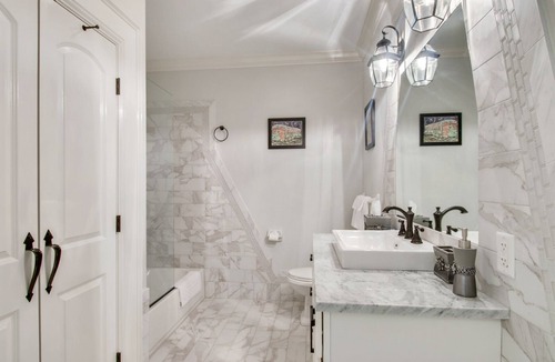 Bywater House | Beautiful Poland Maison for Two at 1708