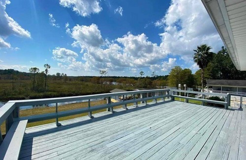 Gautier House | Beautiful River Home