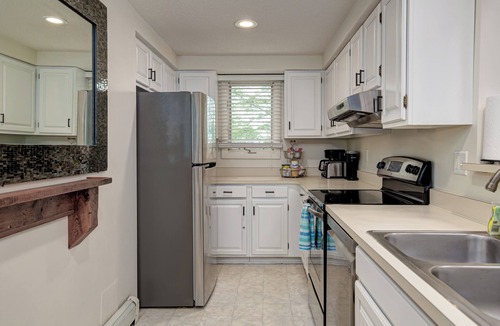 Acme Condo | Beautiful Spacious 3BR/2BA Condo on The Grand Traverse Resort golf course